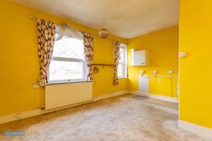 Bedroom- click for photo gallery